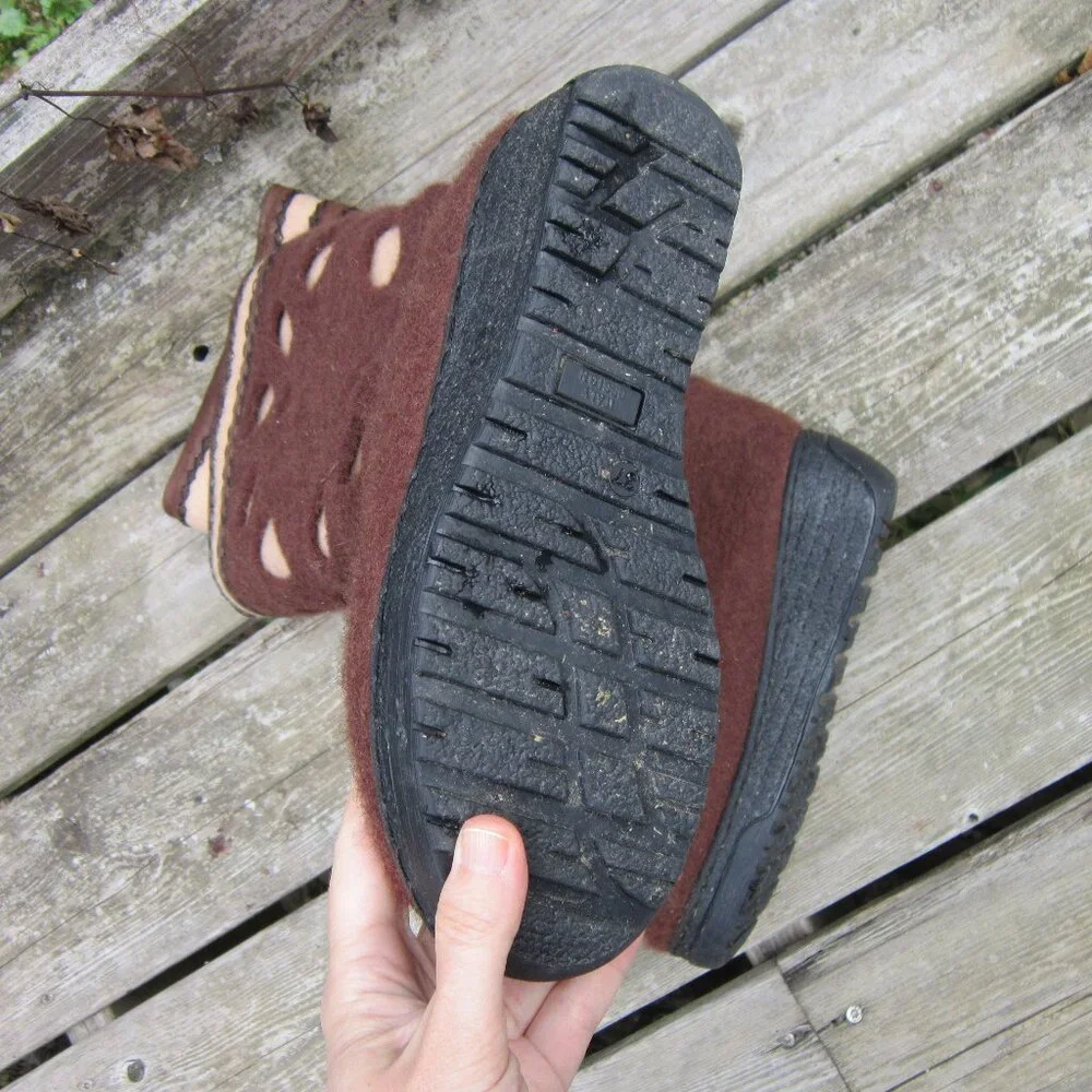 Women's Handmade Wool Boots Size 6.5/ 37 EU Latex-Free Brown Warm Boots Flower
